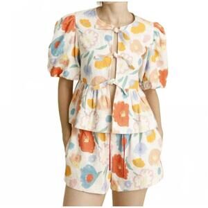 NEW AUREUM floral tie shorts in white